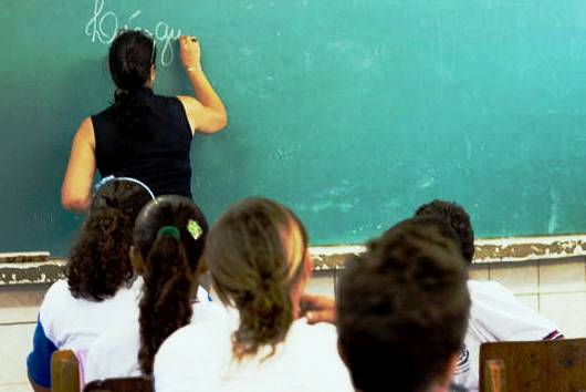 professor-sala-aula