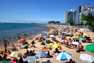 praia da costa_550