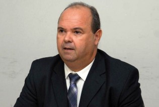 Comitê Gestor, coordenado pelo subsecretário Robson Leite diz não às reivindicações dos servidores.