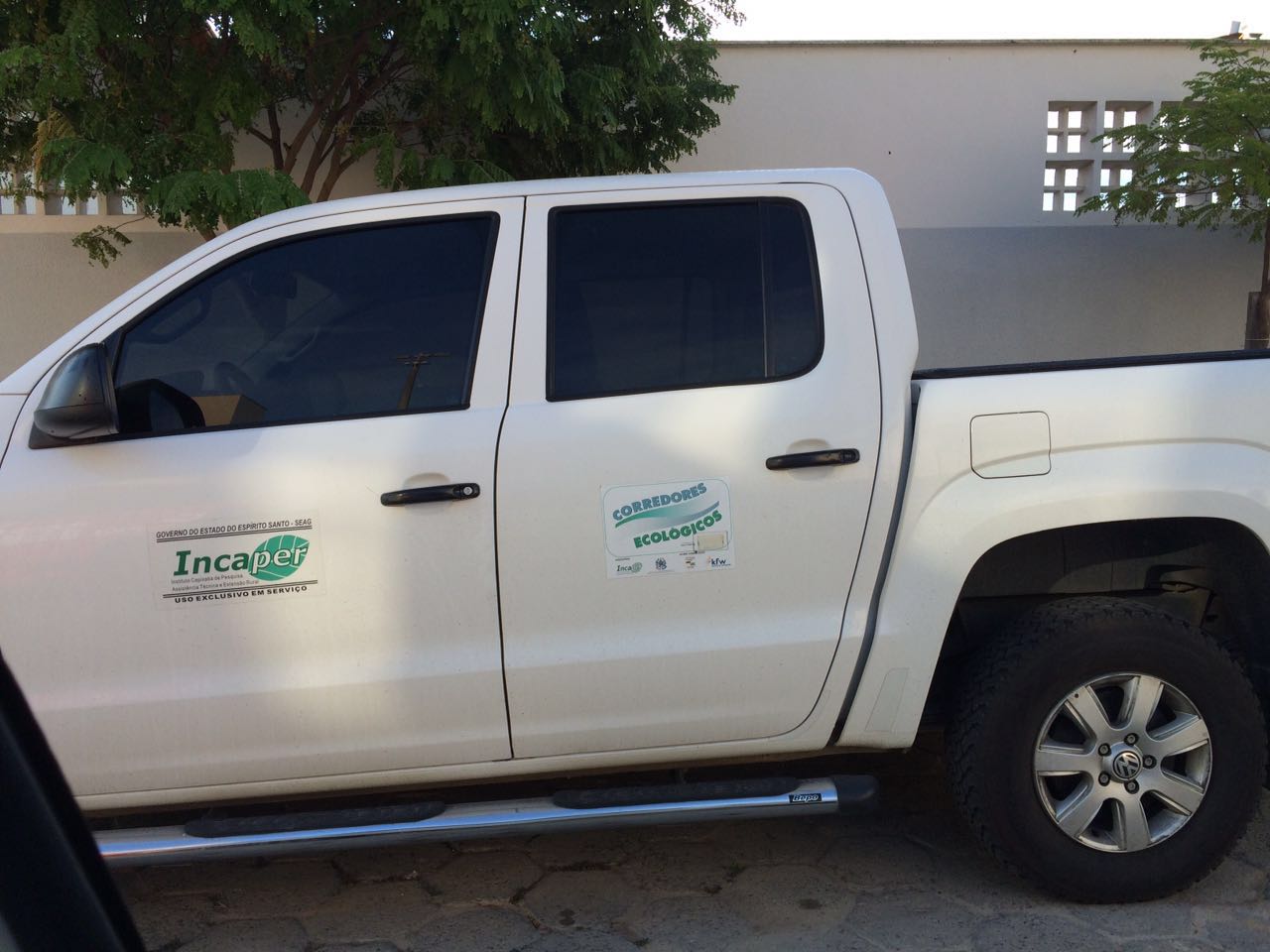 foto_incaper_carro_02
