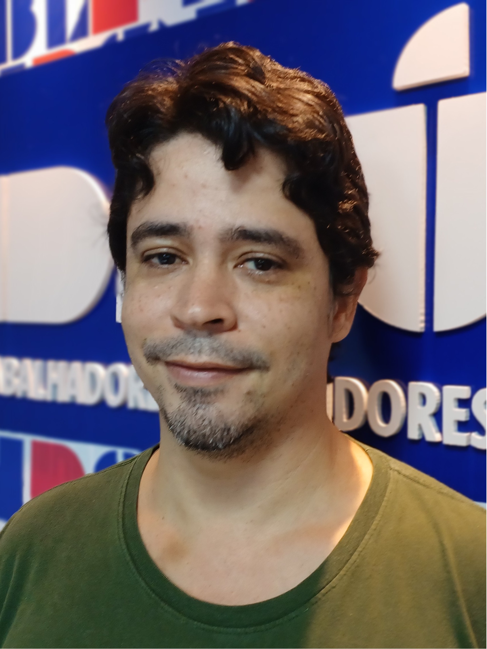 TADEU PERFIL OK
